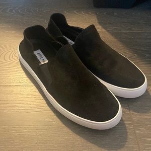 NWOT Steve Madden Fayna Sneakers